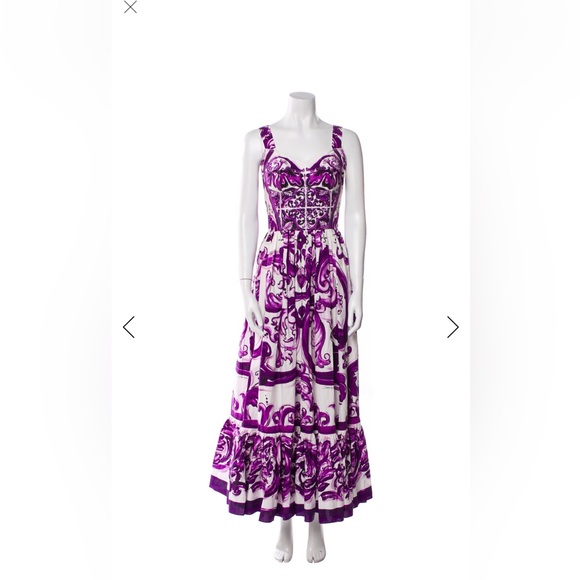Dolce & Gabbana Dress size 6/8 US. Firm Price/ Lowest price due to moving - Picture 1 of 3
